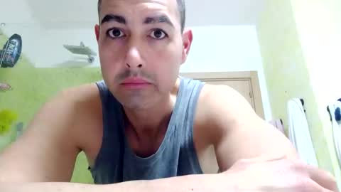 Snapshot of topjohn27 chatting on 02/15/26, 06:32 topjohn27 online show from 02/15/26, 06:32