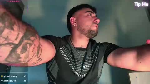 Snapshot of toplayboy chatting on 09/25/25, 02:04 Toplayboy online show from 09/25/25, 02:04