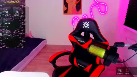 Snapshot of tora_20 chatting on 12/01/25, 01:27 tora online show from 12/01/25, 01:27