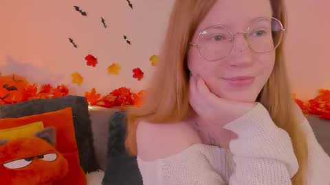 Tori online show from 11/10/25, 06:34