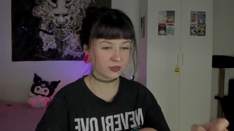 your personal gothic girl check it    online show from 01/20/25, 09:32