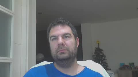 Snapshot of tork83 chatting on 12/28/24, 06:06 Tork 83 online show from 12/28/24, 06:06