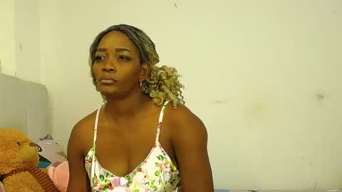 tory_montannaxx online show from 06/23/26, 05:05