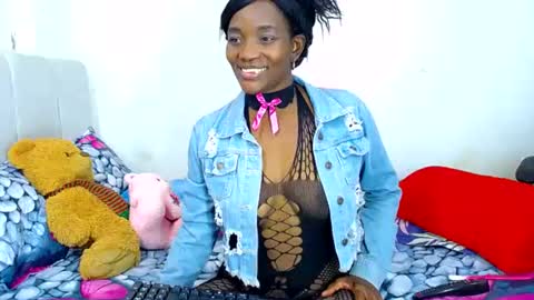 tory_montannaxx online show from 07/06/26, 02:19