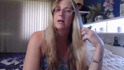 Milly online show from 03/05/26, 12:39