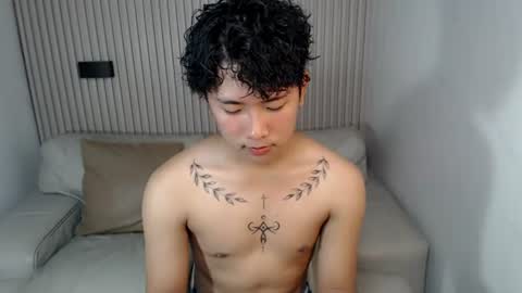 Snapshot of totalbabe1x chatting on 06/27/26, 05:18 totalbabe1x online show from 06/27/26, 05:18