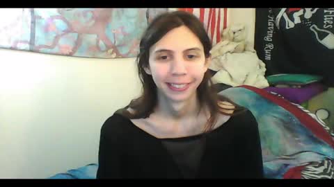 Luna online show from 12/11/24, 09:01