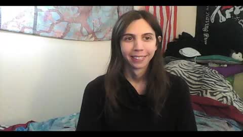 Luna online show from 12/20/24, 06:08