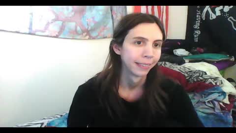 Luna online show from 12/26/24, 06:52