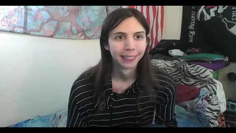 Luna online show from 12/26/24, 09:04