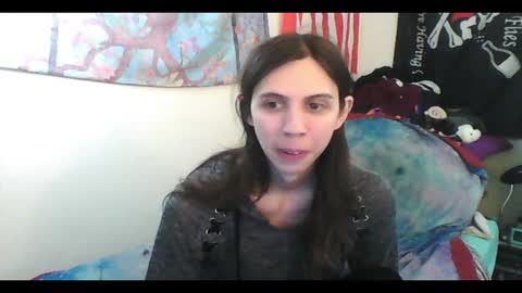 Luna online show from 01/04/25, 03:18