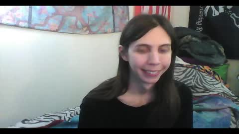 Luna online show from 01/25/25, 04:13