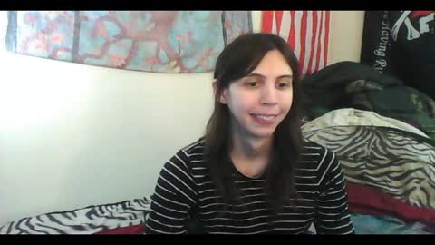 Luna online show from 02/07/25, 06:24