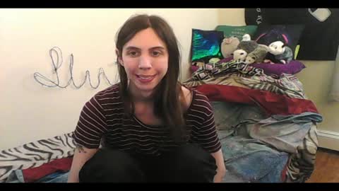 Luna online show from 05/07/26, 03:23