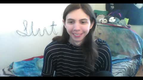 Luna online show from 05/15/26, 07:32