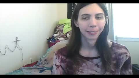 Luna online show from 06/15/26, 08:55