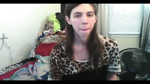 Luna online show from 06/22/26, 02:24