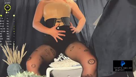 Madam Viktoria   Vacation in Portugal  2811 - 0412 online show from 07/21/26, 04:53