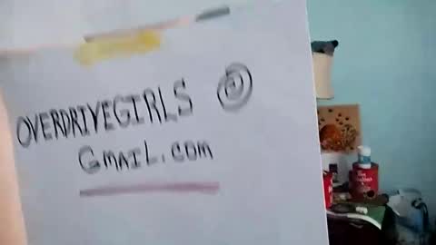 Snapshot of totallyawesome_65 chatting on 01/15/25, 04:54 totallyawesome_65 online show from 01/15/25, 04:54