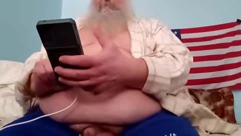 Snapshot of totallyawesome_65 chatting on 02/08/25, 05:18 totallyawesome_65 online show from 02/08/25, 05:18