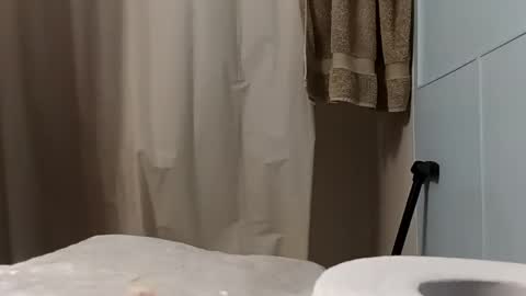 Snapshot of totallyawesome_65 chatting on 09/22/25, 08:38 totallyawesome_65 online show from 09/22/25, 08:38