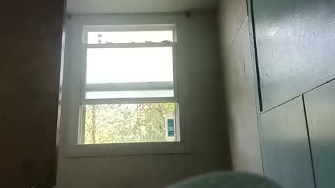 Snapshot of totallyawesome_65 chatting on 10/14/25, 01:12 totallyawesome_65 online show from 10/14/25, 01:12