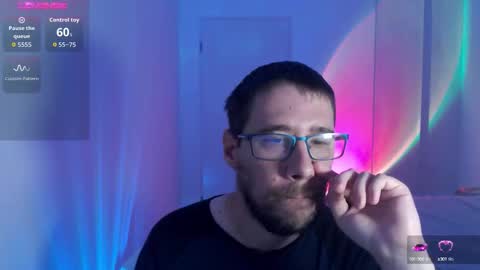 Thomas online show from 10/10/25, 05:17