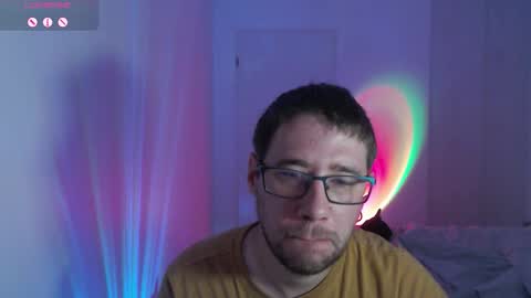 Thomas online show from 10/31/25, 02:45