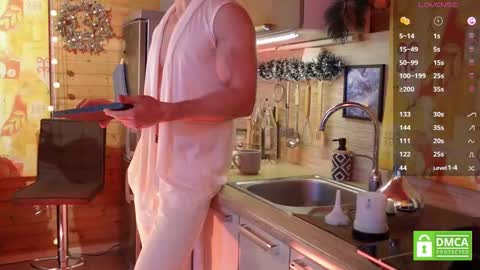 Paul online show from 02/08/25, 05:51