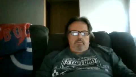 Snapshot of touchit9923 chatting on 10/23/25, 01:43 jim online show from 10/23/25, 01:43