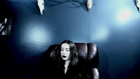 Snapshot of toxicdomme chatting on 01/12/26, 07:41 toxicdomme online show from 01/12/26, 07:41