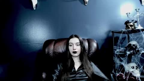 Snapshot of toxicdomme chatting on 02/10/26, 06:56 toxicdomme online show from 02/10/26, 06:56