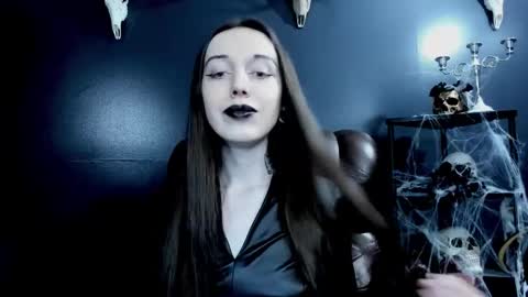 Snapshot of toxicdomme chatting on 02/19/26, 06:48 toxicdomme online show from 02/19/26, 06:48