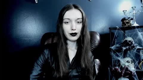 Snapshot of toxicdomme chatting on 03/03/26, 07:09 toxicdomme online show from 03/03/26, 07:09