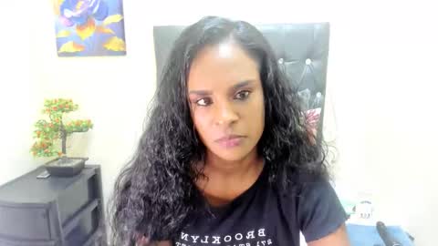 Snapshot of toxicfantasy4u chatting on 11/18/25, 06:01 toxicfantasy4u online show from 11/18/25, 06:01