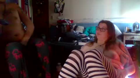 Toxiclove1311 online show from 12/15/24, 09:42
