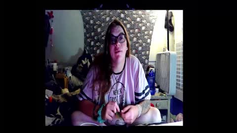 Snapshot of toxiclove1311 chatting on 10/20/25, 10:54 Toxiclove1311 online show from 10/20/25, 10:54