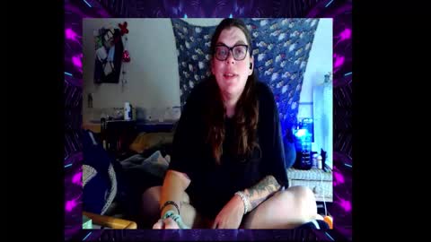 Toxiclove1311 online show from 12/04/25, 08:50