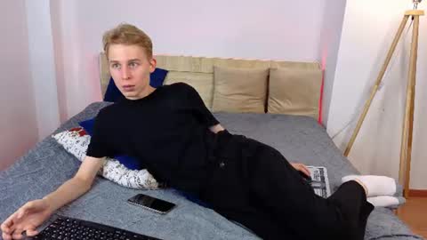 Max online show from 07/10/26, 12:19