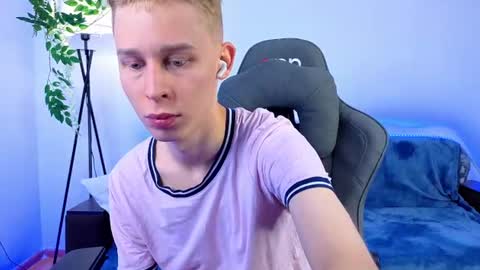 Max online show from 08/01/26, 12:59