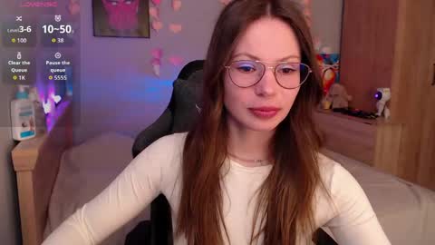 toxkiss online show from 05/12/26, 08:55