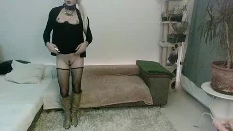 Patrizia online show from 03/07/25, 08:44
