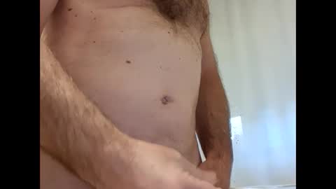 Snapshot of tra649167 chatting on 10/19/25, 04:18 tra649167 online show from 10/19/25, 04:18