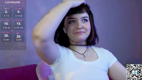 Tracey online show from 09/19/25, 02:35