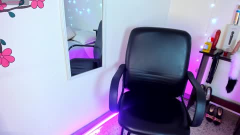 Snapshot of tracy_lambo chatting on 09/26/25, 01:53 tracy online show from 09/26/25, 01:53