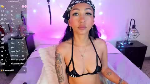 Snapshot of tracy_lambo chatting on 10/11/25, 10:41 tracy online show from 10/11/25, 10:41