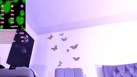 Daniela online show from 12/24/24, 05:44