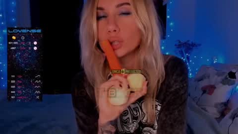 Snapshot of trafka_murafka chatting on 01/29/25, 09:28 Hey my name is Kiri Kiri online show from 01/29/25, 09:28