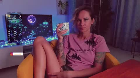 Snapshot of trafka_murafka chatting on 10/23/25, 09:35 Hey my name is Kiri Kiri online show from 10/23/25, 09:35