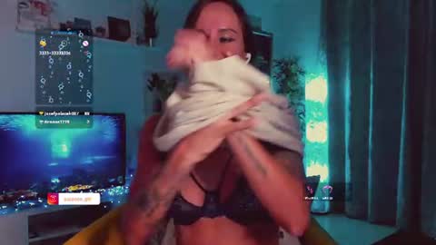 Hey my name is Kiri Kiri online show from 07/22/26, 08:22